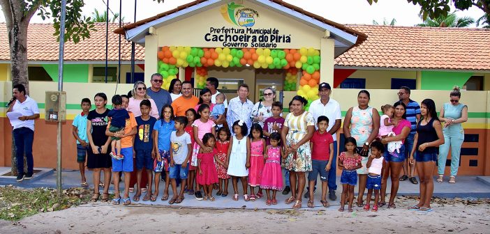 Escola Atanázio Gonçalves é reformada e reinaugurada pelo Prefeitura de Cachoeira do Piriá